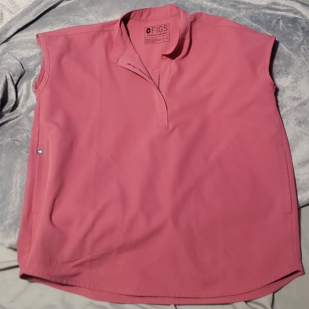 women's Quartz Rafaela - Mandarin Collar Scrub Top - XS